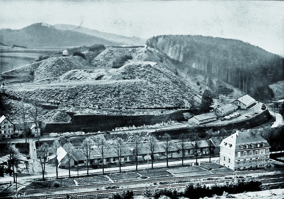 BS_8_2_SchieferbauNuttlar_SAGN-1923 (1).jpg