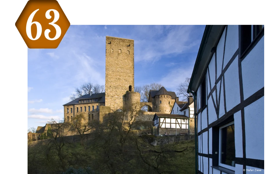 63_Burg_Blankenstein.png