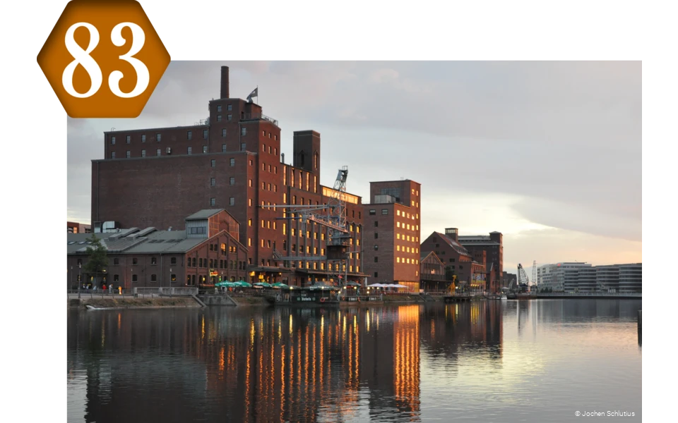 83_Innenhafen_Duisburg.png