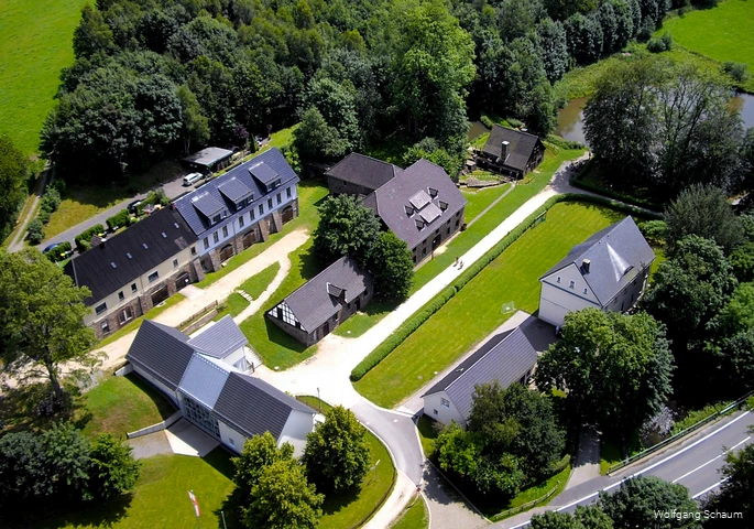 BS_24_4_WendenerHuette_Luftbild 2010 (2).jpg