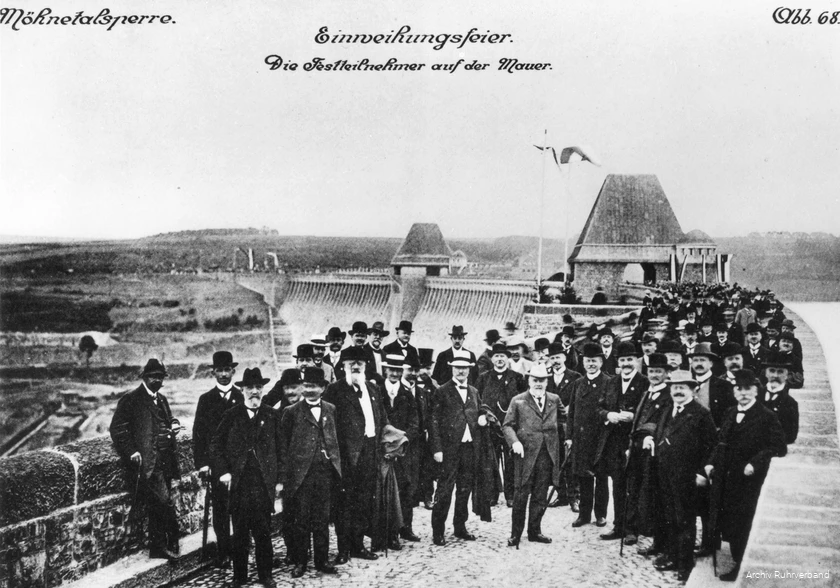 BS_28_Moehnesee_1913.07.12 Moehnetalsperre___ifoto-110504oa-000388_4HiRes.jpg