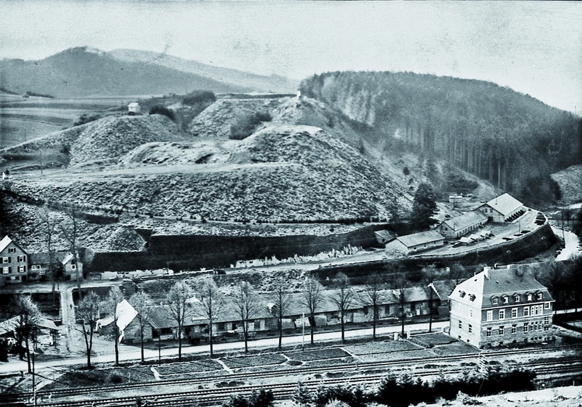 BS_8_2_SchieferbauNuttlar_SAGN-1923 (1).jpg