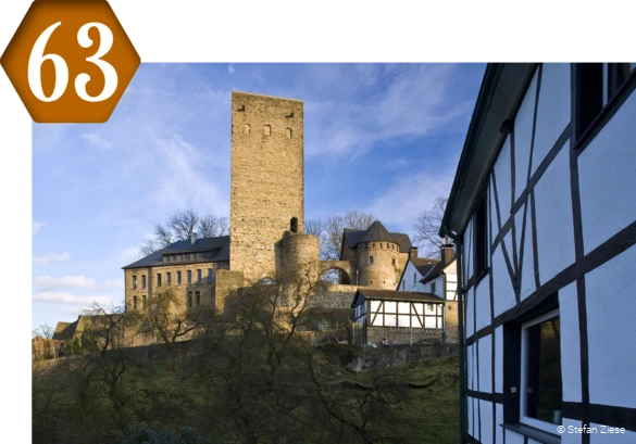 63_Burg_Blankenstein.png