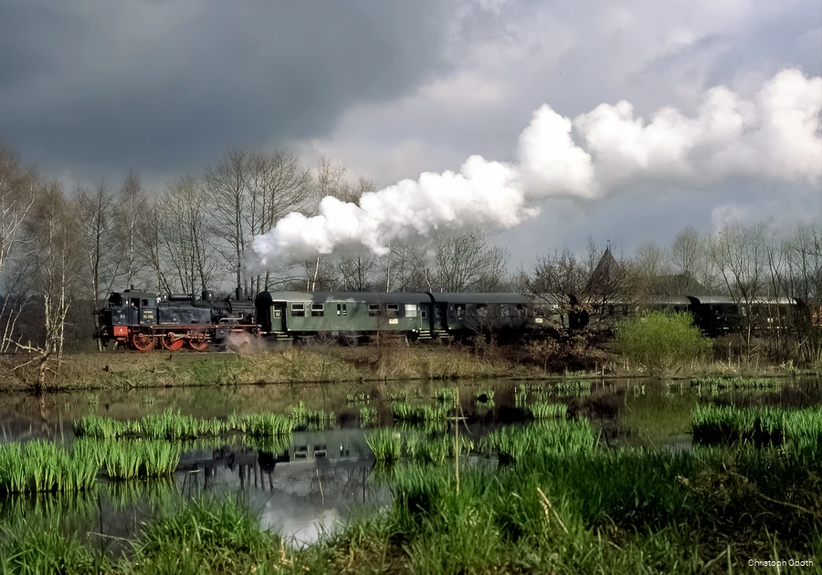 BS_A_Ruhrtalbahn_co 74 1192 blankenstein 1992.jpg