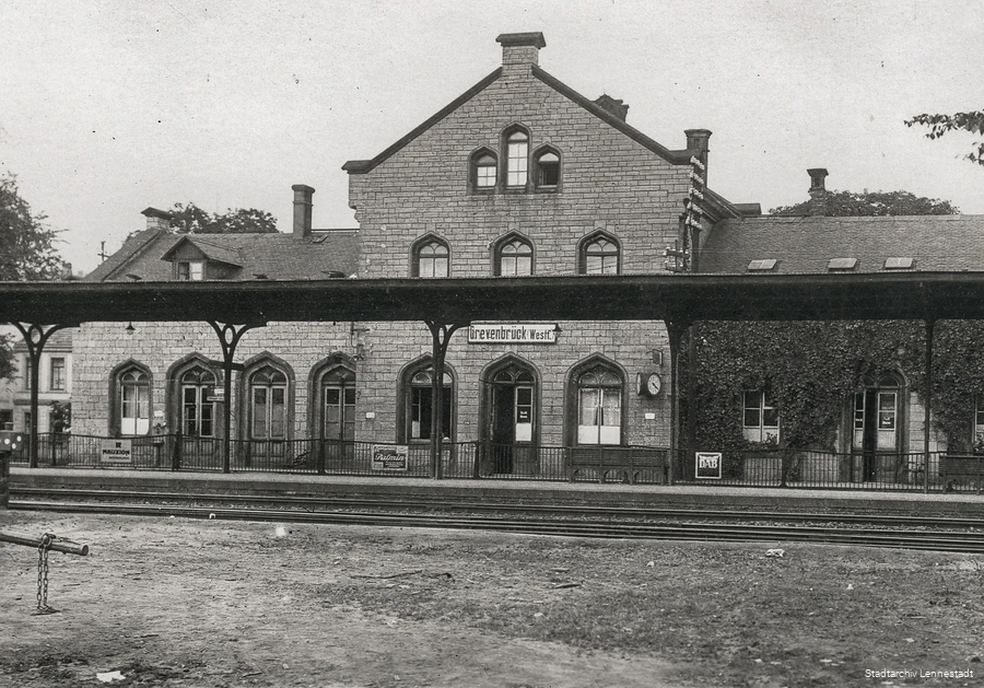 BS_34_2_KulturbahnhofGrevenbrueck_Bahnhof Grevenbrück 02 &copy; Stadtarchiv Lennestadt.jpg
