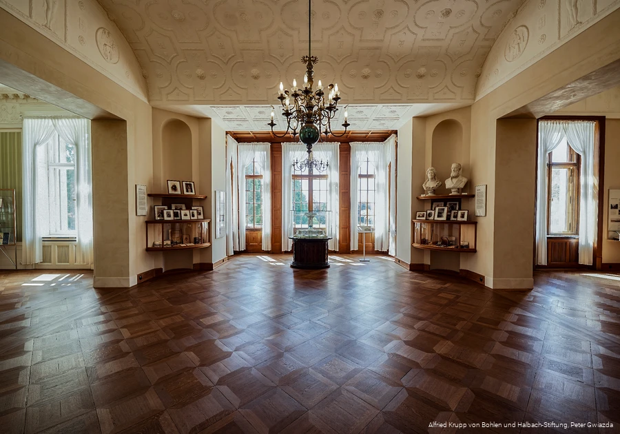 BS_14_5_VillaHuegel_pgwiazda-PHOTOGRAPHIE_KRUPP_PGP9895_2500px.jpg