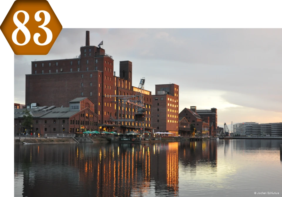 83_Innenhafen_Duisburg.png